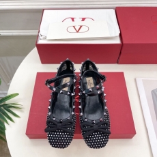 Valentino flat shoes